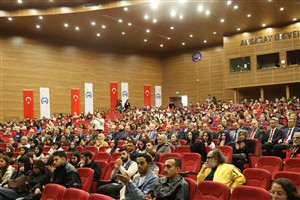 ASÜ Kariyer ve İstihdam Günü’nde gençler iş dünyasıyla bir araya geldi